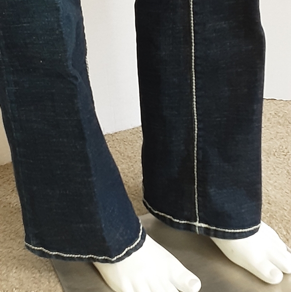 Seven7 Premium Cotton Spandex Dark Wash Denim Embroidered Boot Cut Jean Sz 10 - Picture 2 of 12